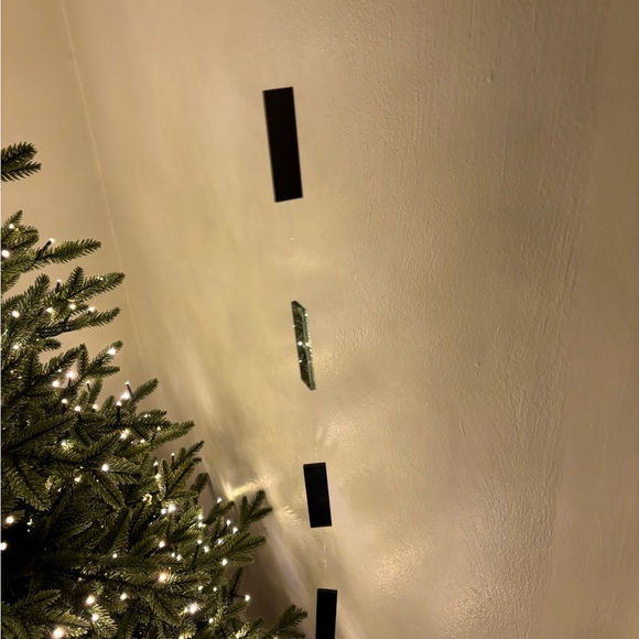 Kurt Adler 9 ft Mirror Garland Rectangle - Picture 5 of 6